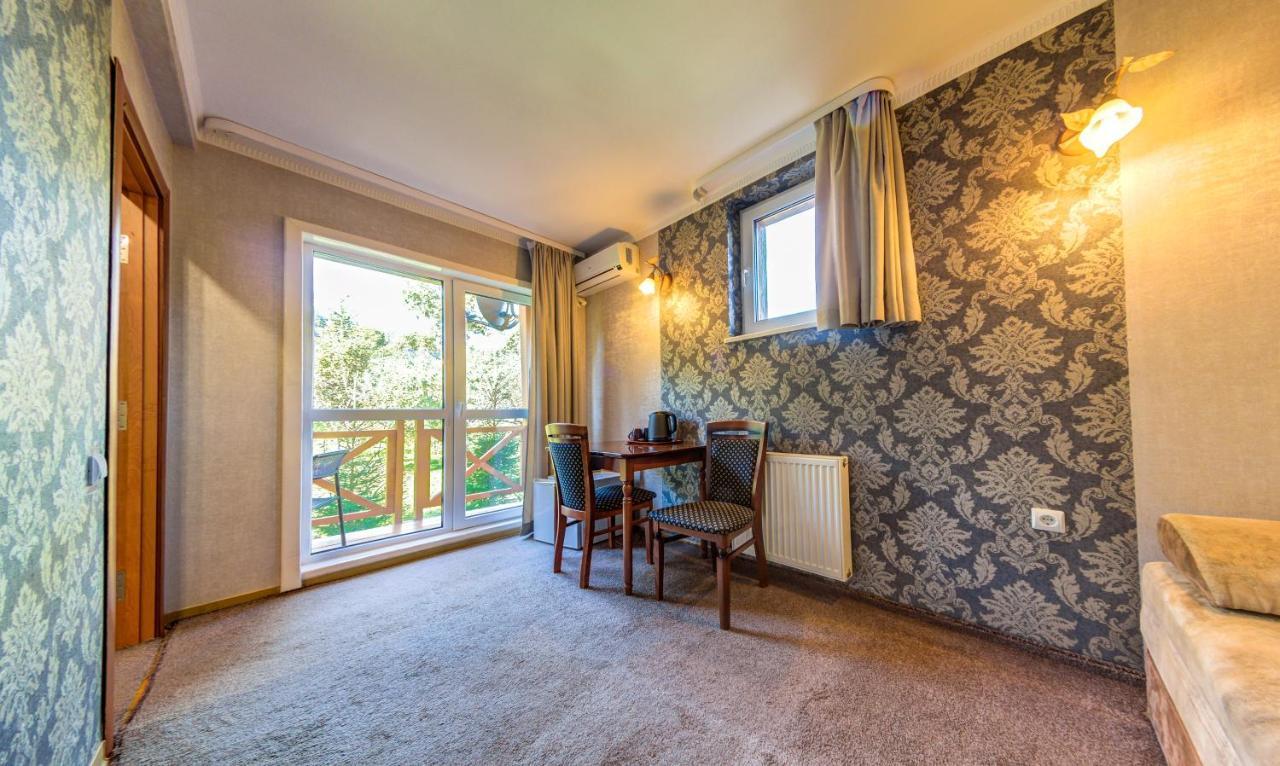Karpatska Villa Mykulychyn Bagian luar foto