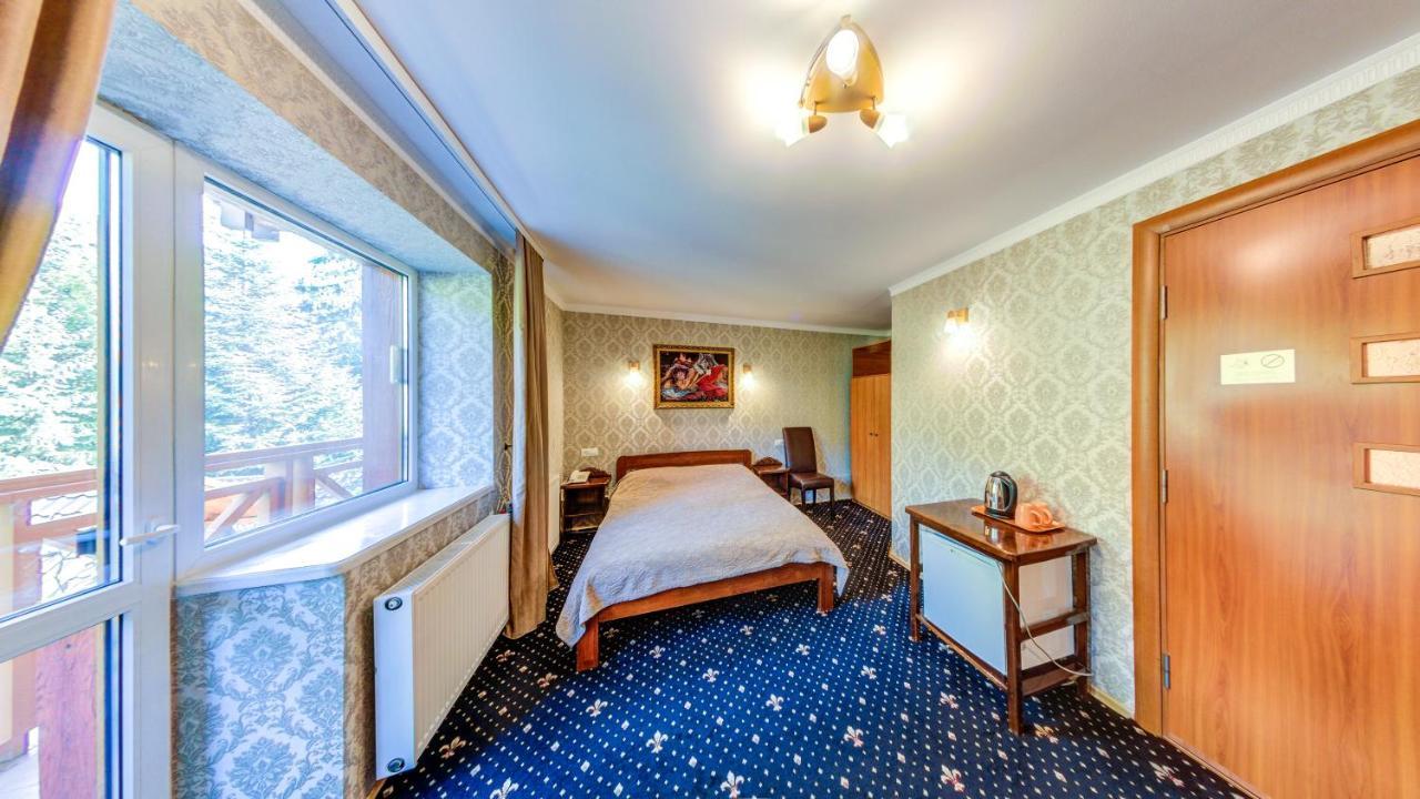 Karpatska Villa Mykulychyn Bagian luar foto