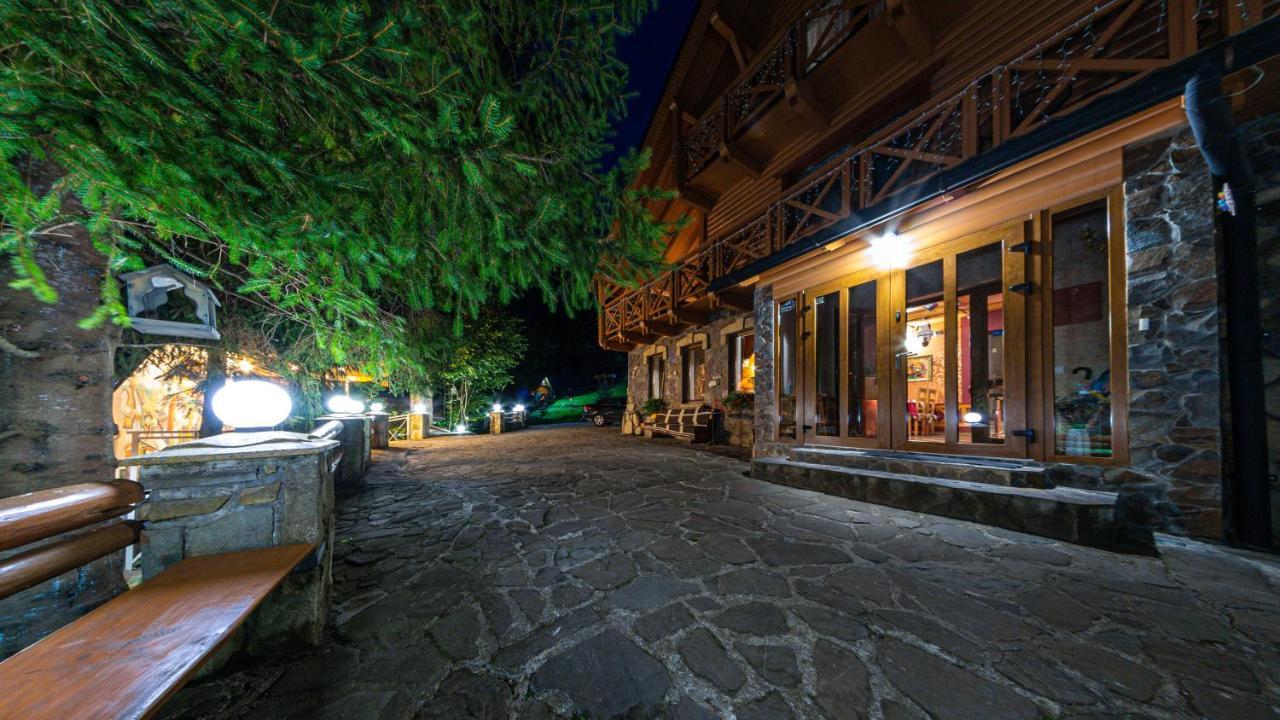 Karpatska Villa Mykulychyn Bagian luar foto