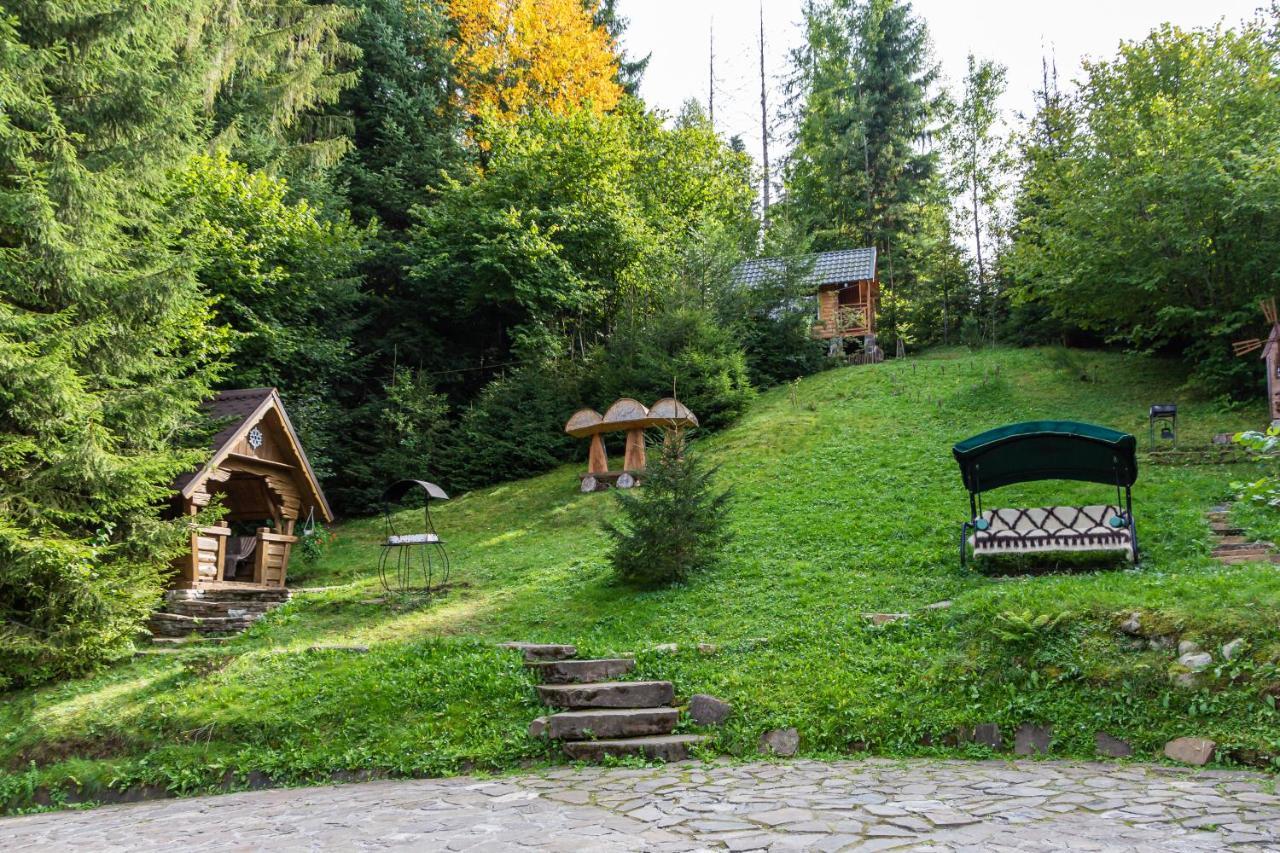 Karpatska Villa Mykulychyn Bagian luar foto
