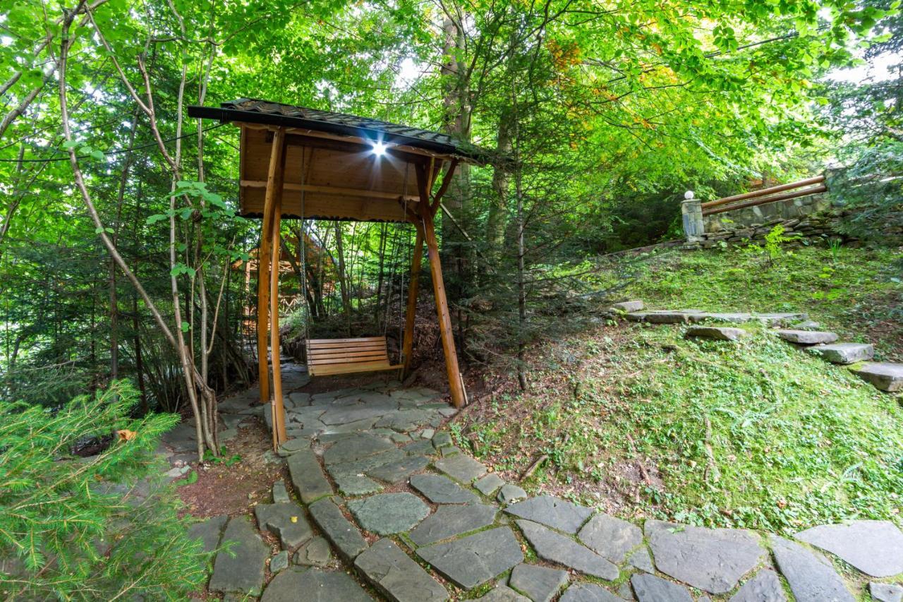 Karpatska Villa Mykulychyn Bagian luar foto